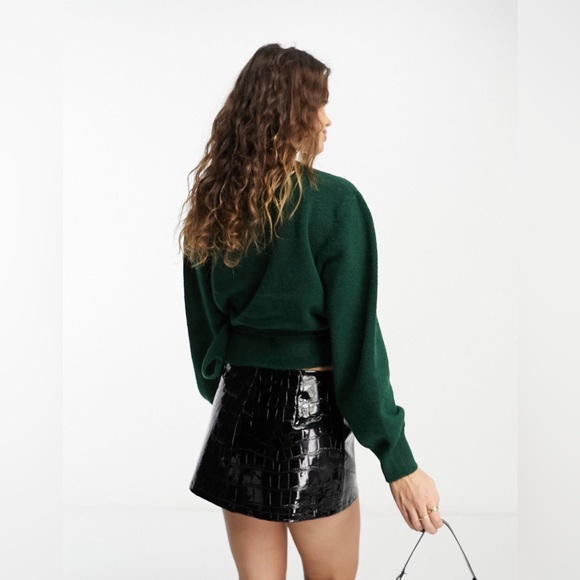 & Other Stories wrap cardigan in dark green - Picture 2 of 10